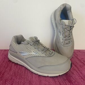 Brooks Addiction Walker Suede Sneakers Shoes Gray Size 10